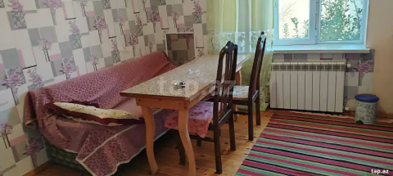 Kirayə verilir 3 otaqlı həyət evi
