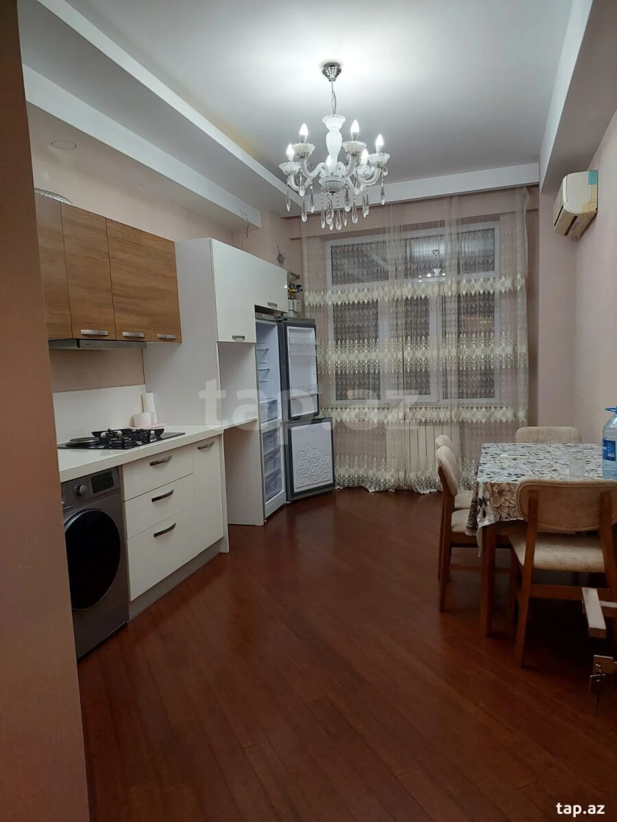 Kirayə verilir 2 otaqlı yeni tikili 113 m²