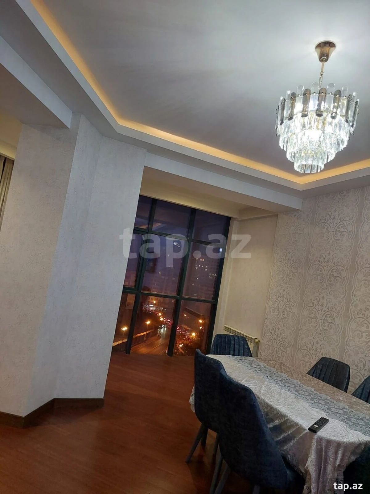 Kirayə verilir 2 otaqlı yeni tikili 113 m²