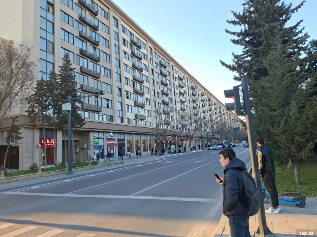 Satılır 2 otaqlı mənzil 60 m²