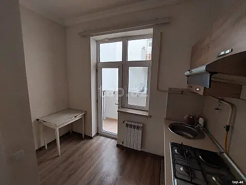 Kirayə verilir 2 otaqlı yeni tikili 54 m²