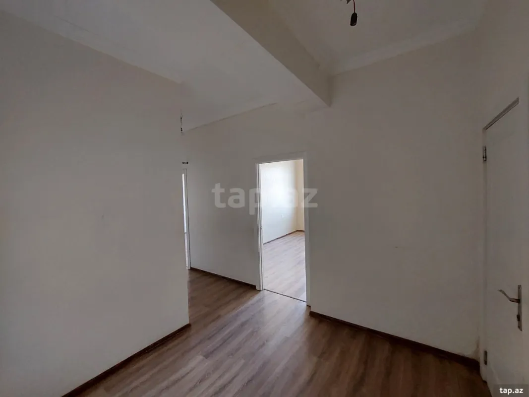 Kirayə verilir 2 otaqlı yeni tikili 54 m²