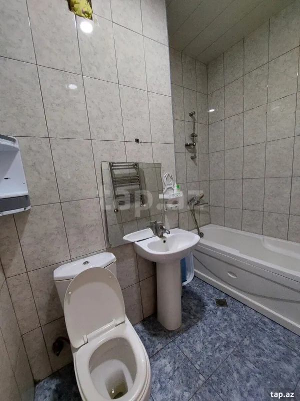 Kirayə verilir 2 otaqlı yeni tikili 54 m²