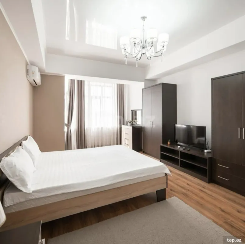 Kirayə verilir 2 otaqlı yeni tikili 82 m²