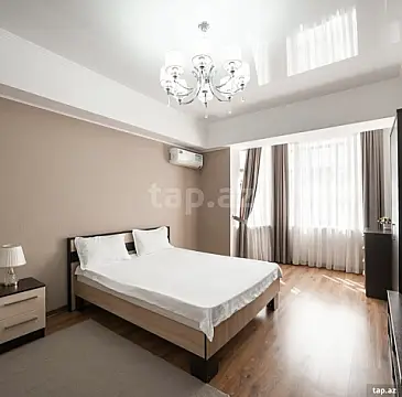 Kirayə verilir 2 otaqlı yeni tikili 82 m²