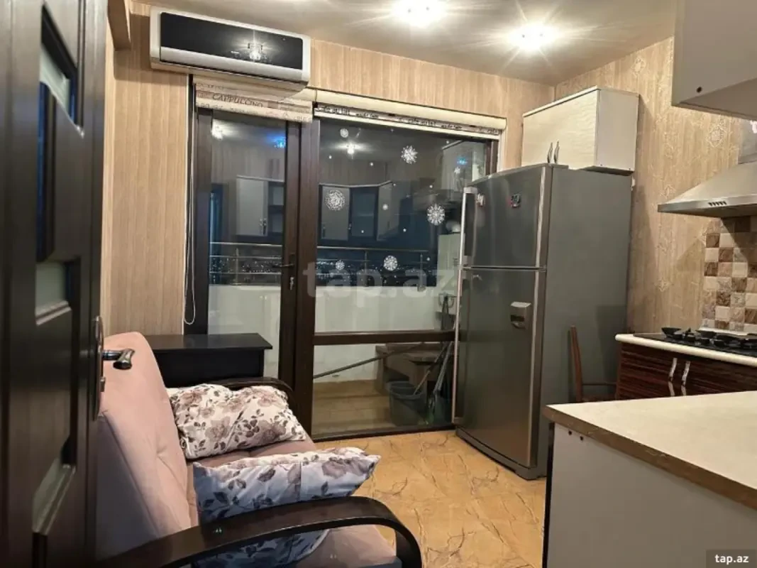 Kirayə verilir 2 otaqlı yeni tikili 58 m²