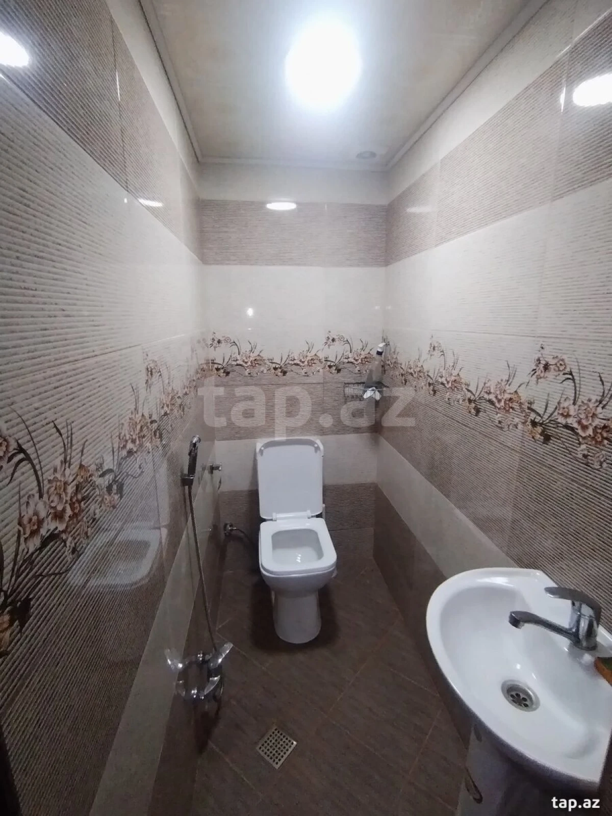 Kirayə verilir 2 otaqlı yeni tikili 85 m²