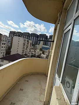 Satılır 3 otaqlı yeni tikili 110 m²