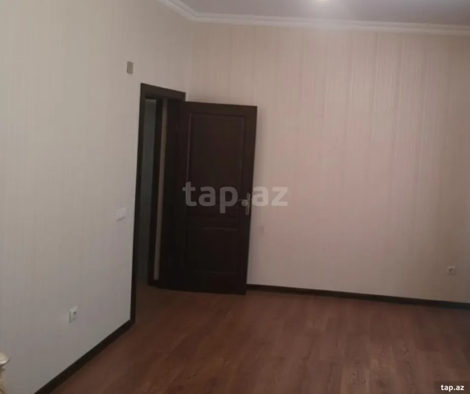 Satılır 3 otaqlı yeni tikili 80 m²
