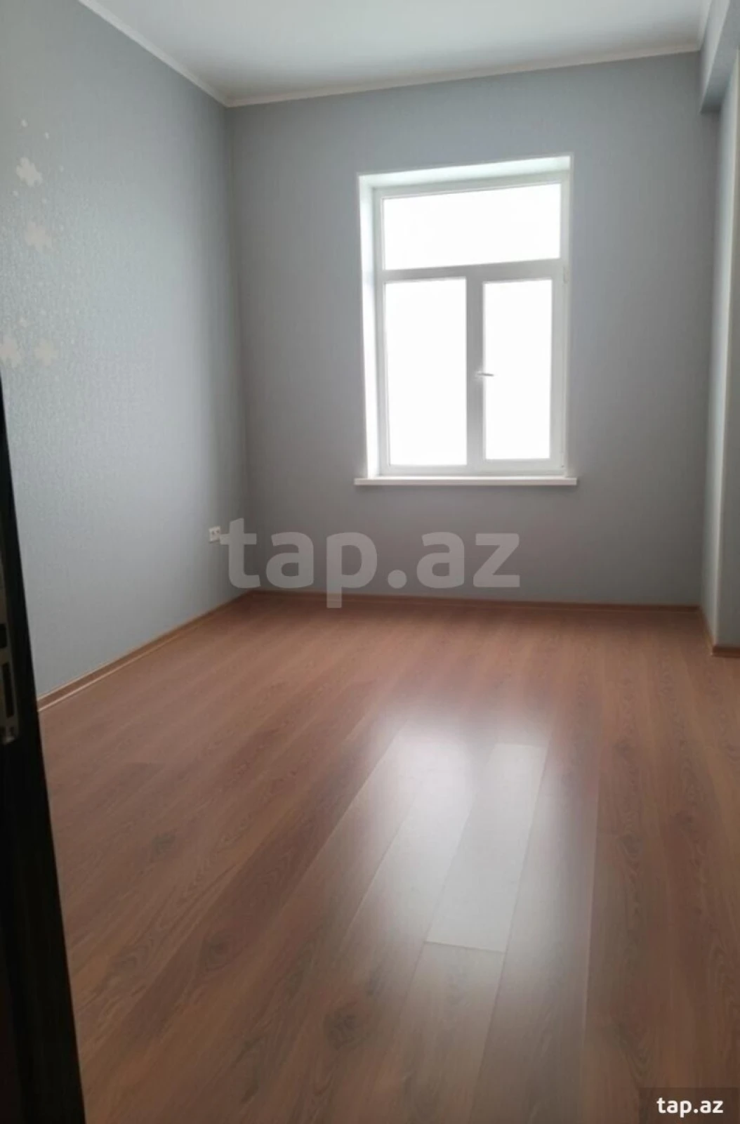 Satılır 3 otaqlı yeni tikili 80 m²