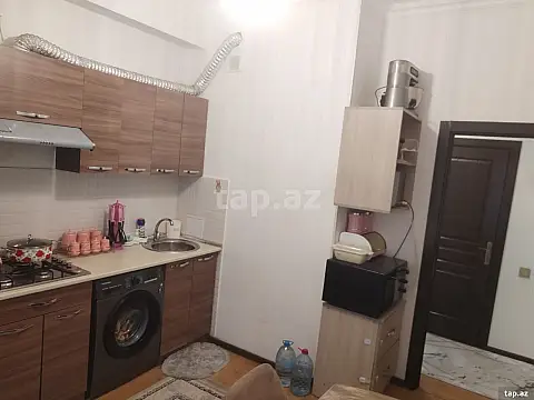 Satılır 3 otaqlı yeni tikili 80 m²