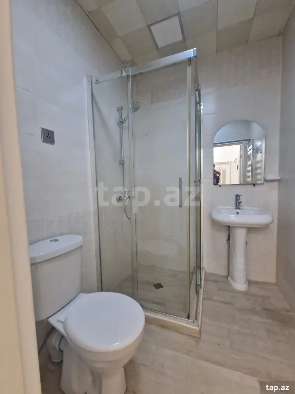 Satılır 2 otaqlı yeni tikili 90 m²
