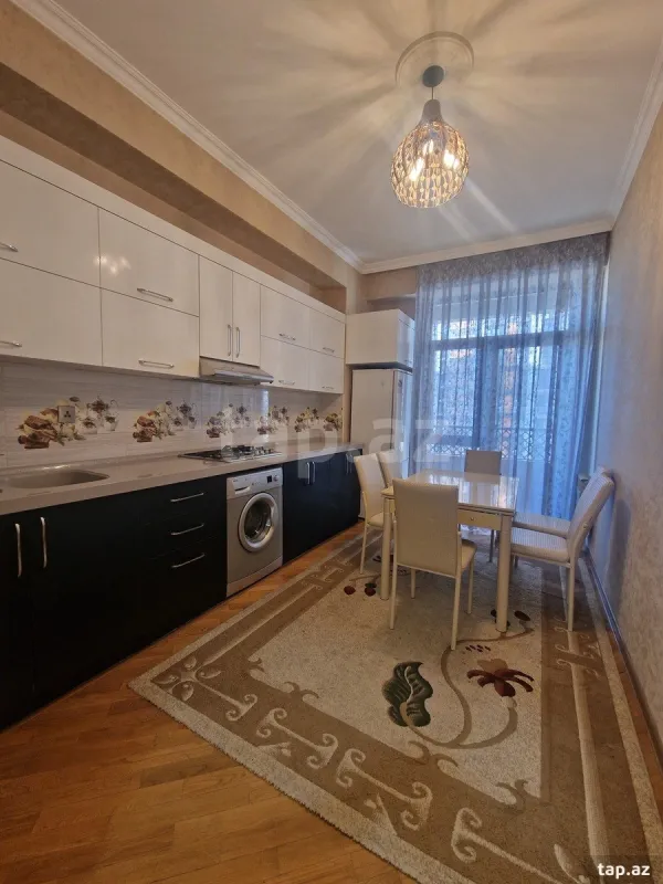 Satılır 2 otaqlı yeni tikili 90 m²