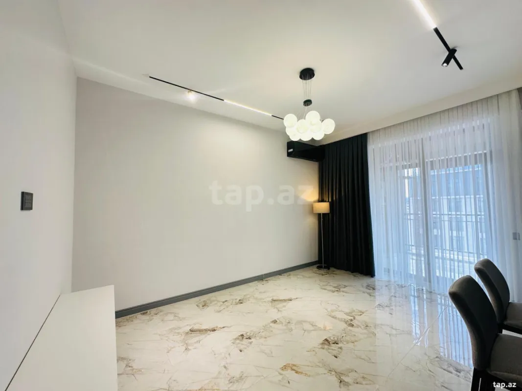 Satılır 2 otaqlı yeni tikili 56 m²