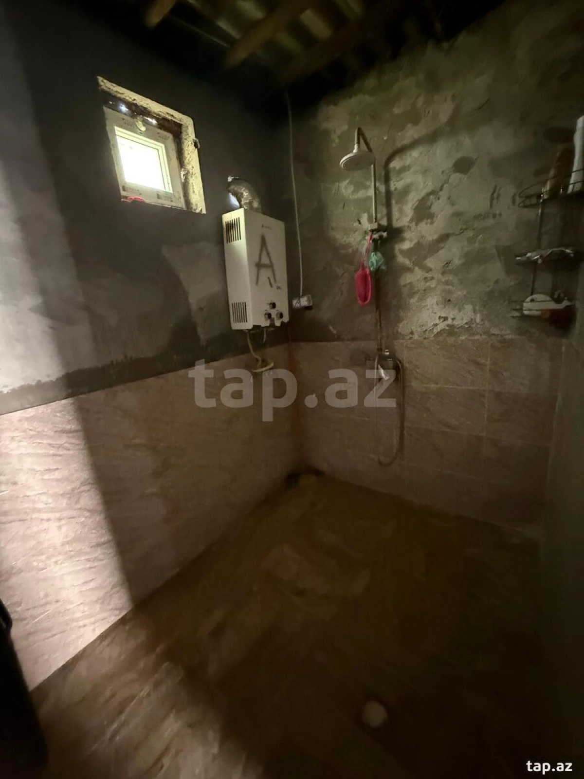 Satılır 3 otaqlı həyət evi