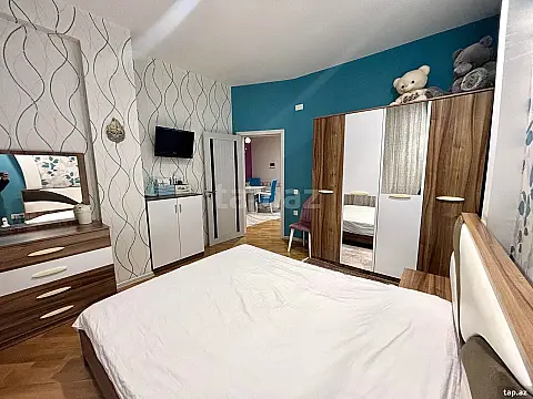 Kirayə verilir 2 otaqlı yeni tikili 70 m²