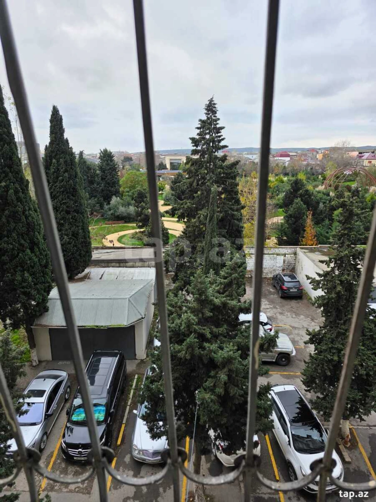 Satılır 2 otaqlı mənzil 65 m²