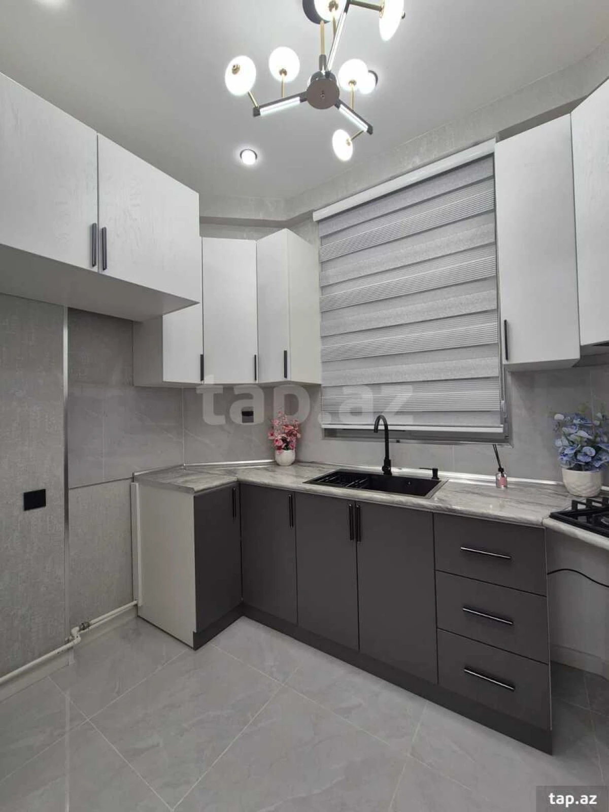 Satılır 2 otaqlı yeni tikili 50 m²