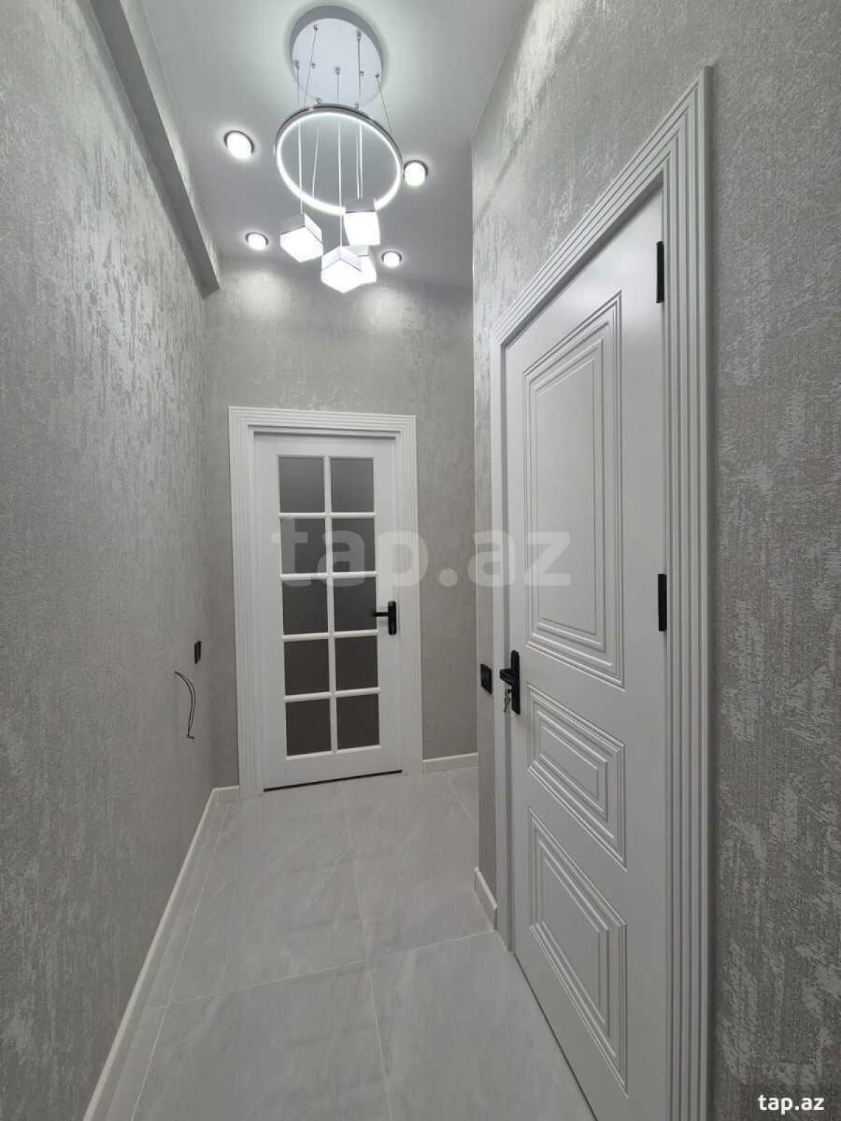 Satılır 2 otaqlı yeni tikili 50 m²