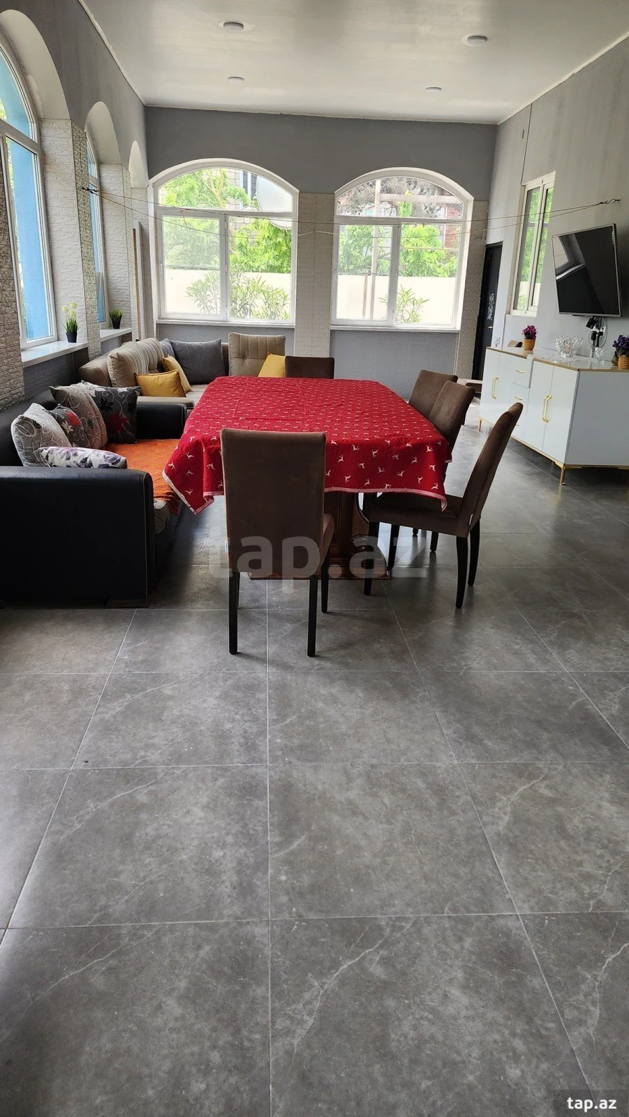 Kirayə verilir 4 otaqlı həyət evi