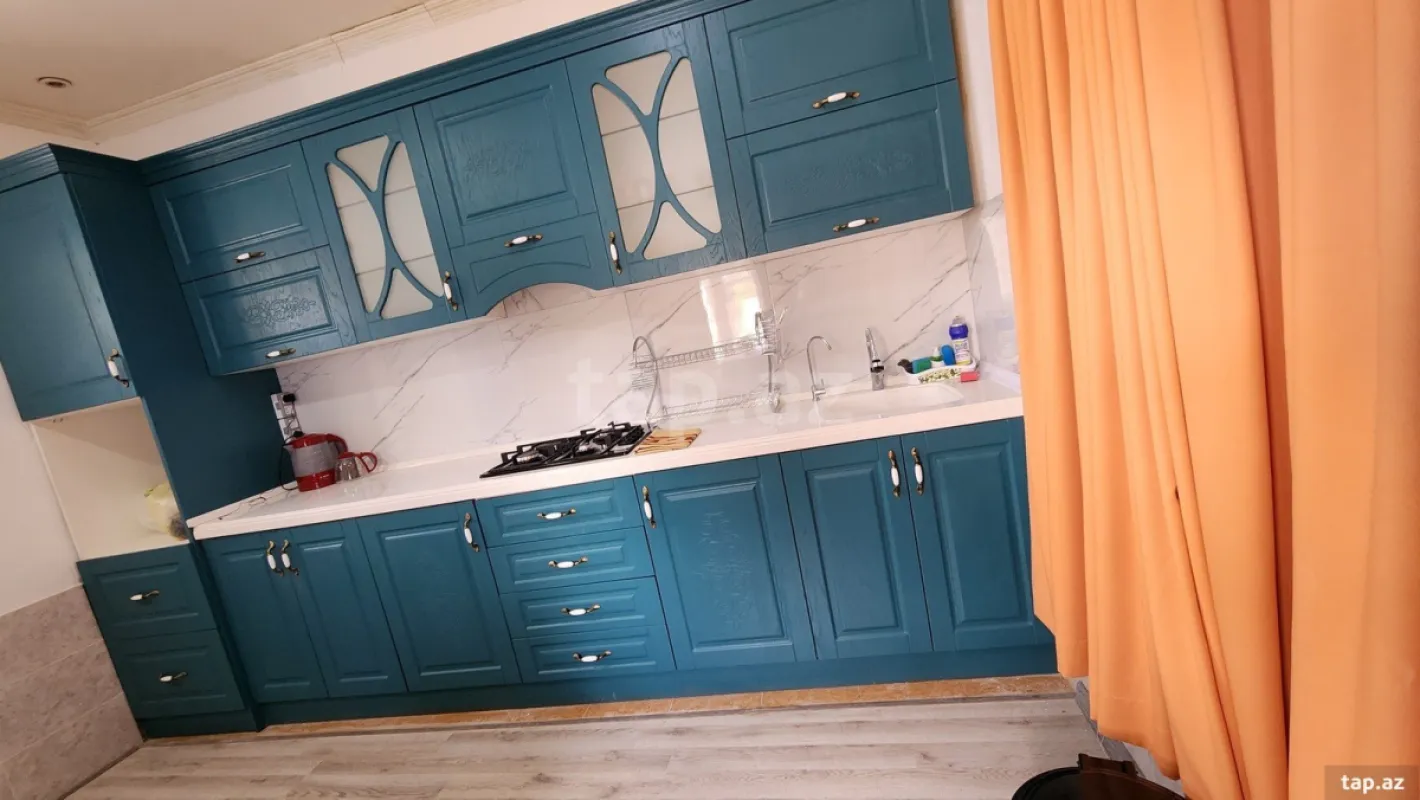 Kirayə verilir 4 otaqlı həyət evi