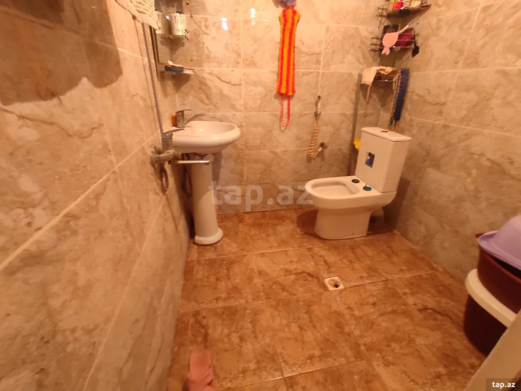 Satılır 3 otaqlı həyət evi