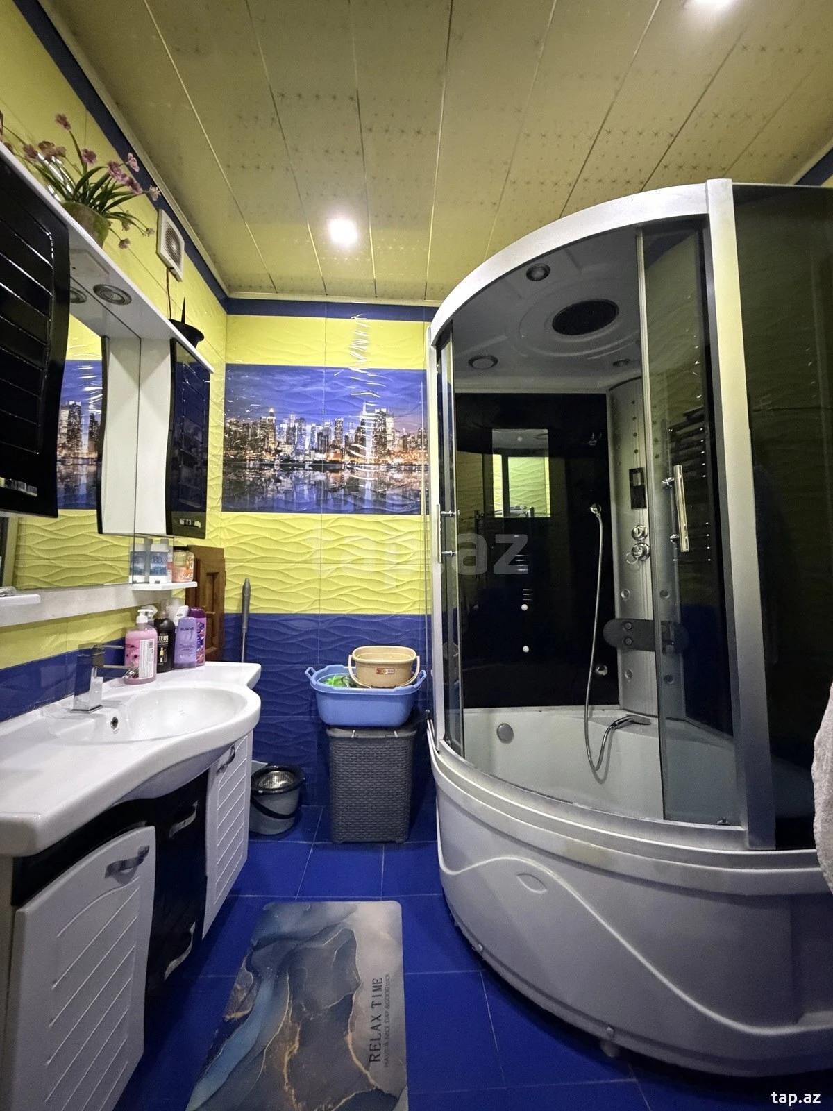 Satılır 2 otaqlı yeni tikili 82 m²