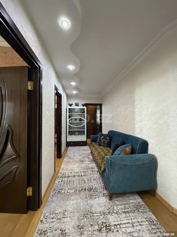 Satılır 2 otaqlı yeni tikili 82 m²