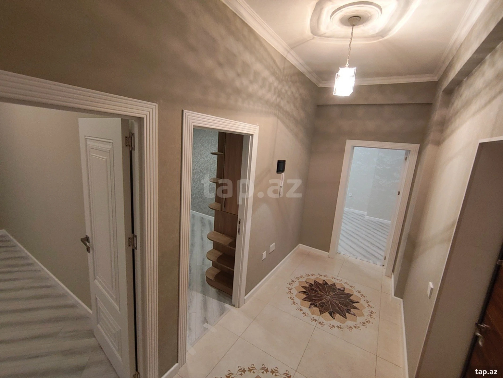 Satılır 2 otaqlı yeni tikili 65 m²