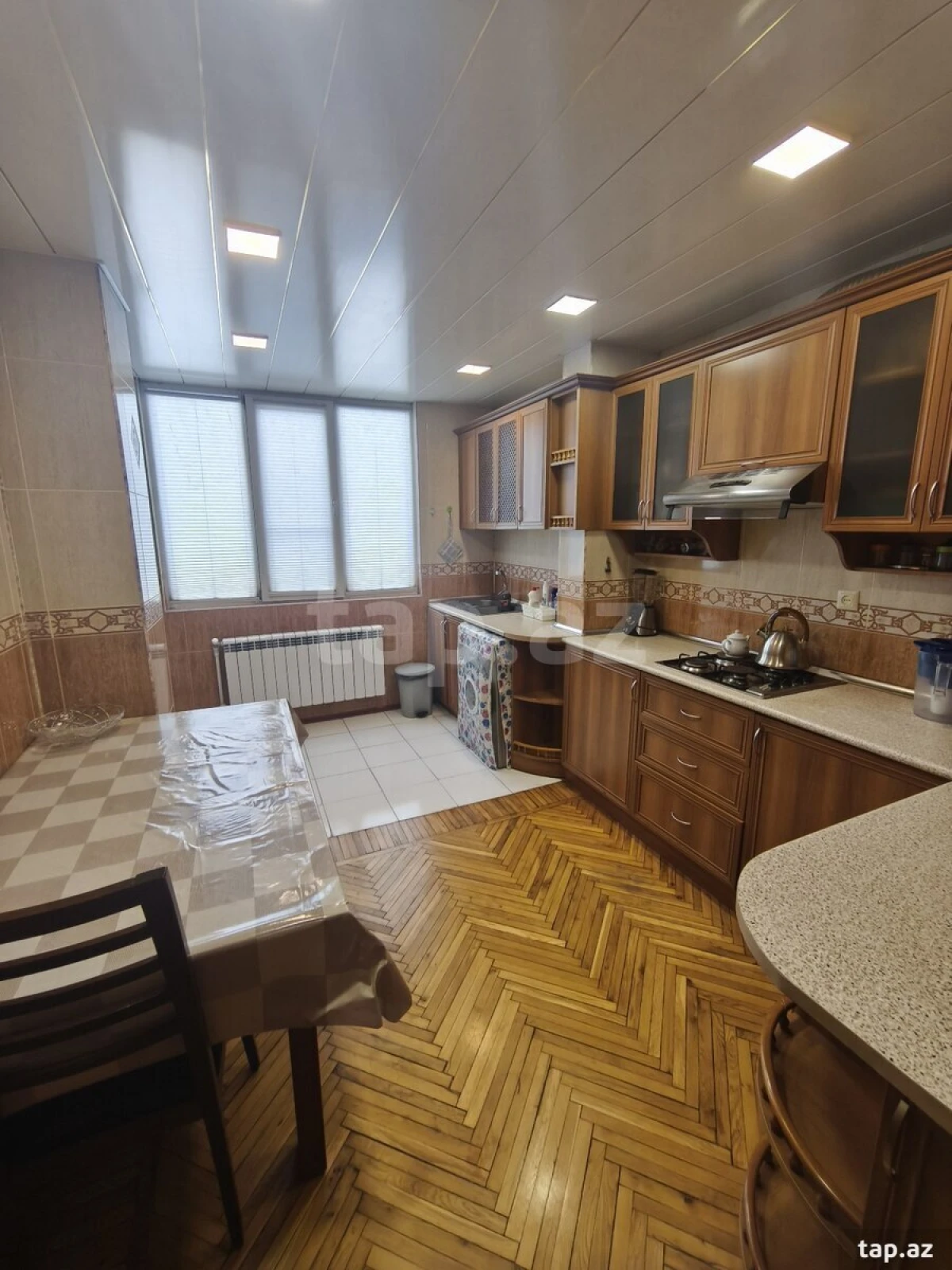 Satılır 3 otaqlı mənzil 91.4 m²