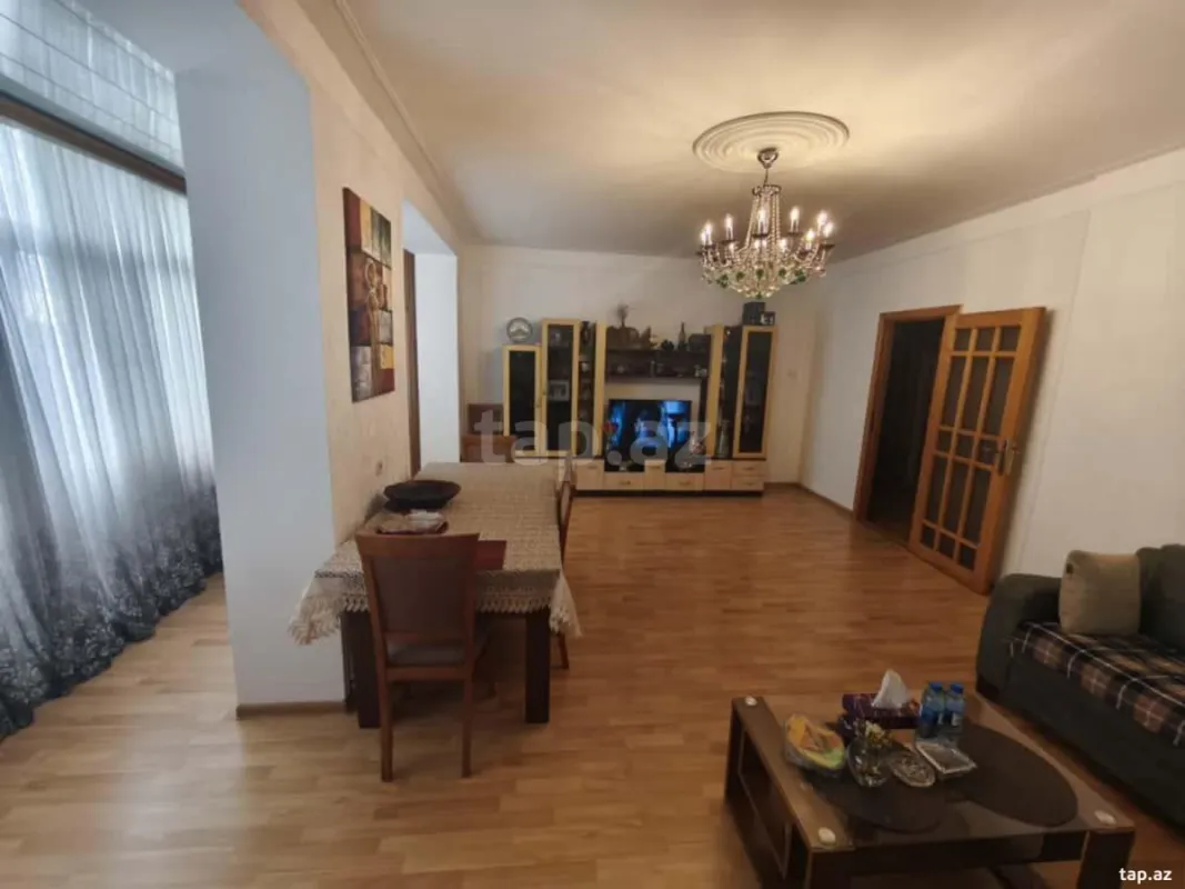 Satılır 3 otaqlı mənzil 91.4 m²