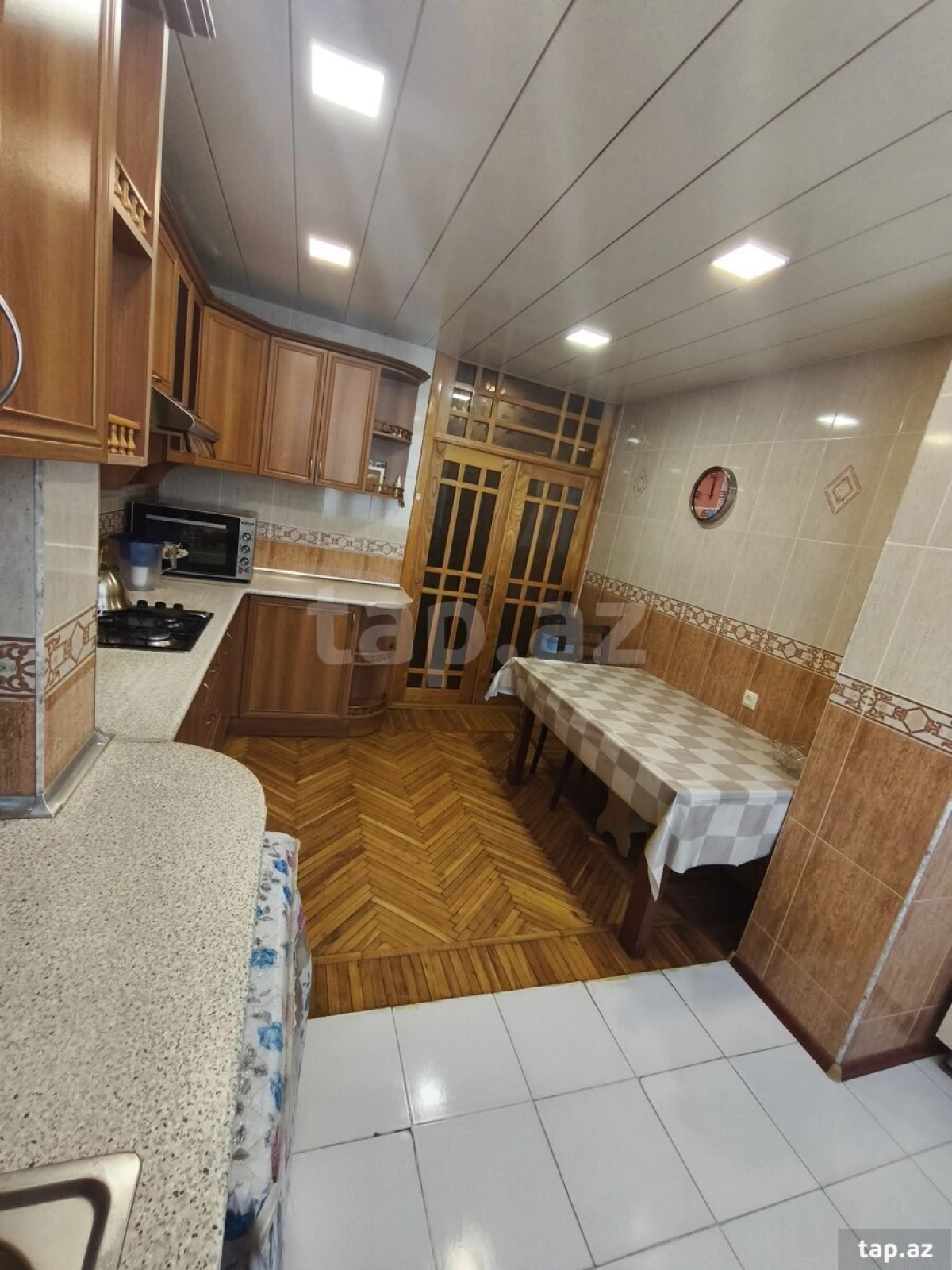 Satılır 3 otaqlı mənzil 91.4 m²