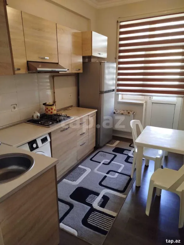 Kirayə verilir 2 otaqlı yeni tikili 65 m²