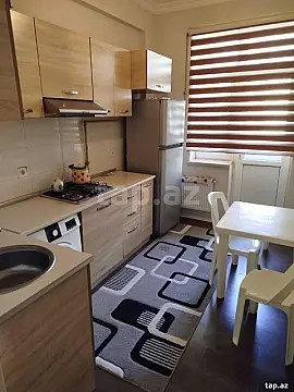 Kirayə verilir 2 otaqlı yeni tikili 65 m²