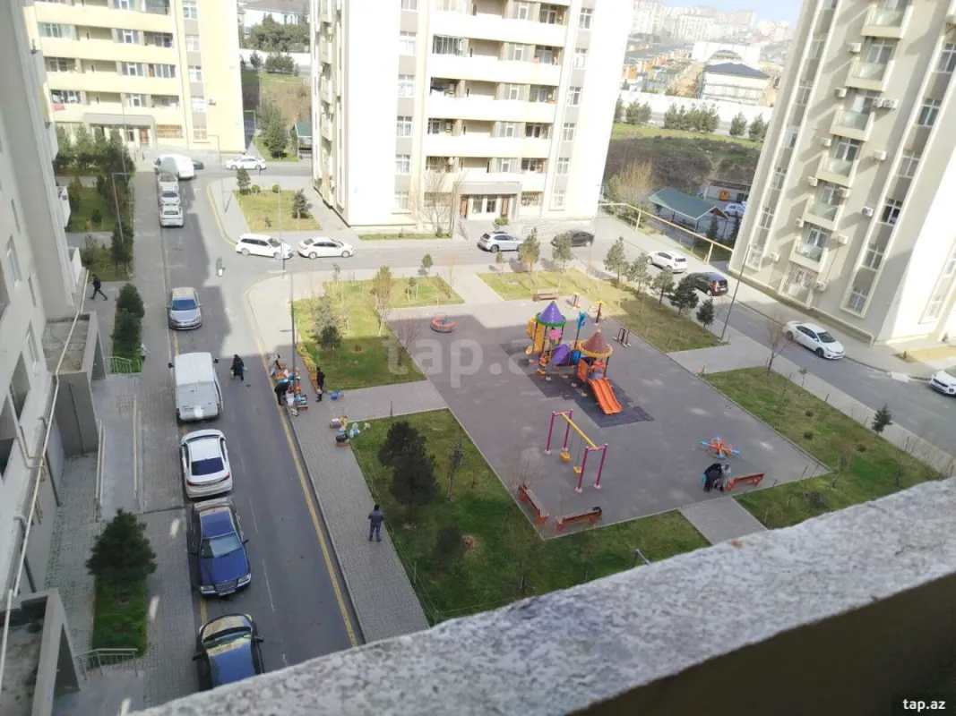 Kirayə verilir 2 otaqlı yeni tikili 65 m²