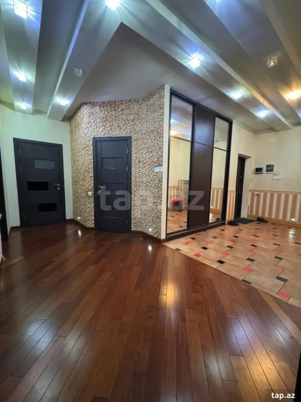 Satılır 4 otaqlı yeni tikili 187 m²