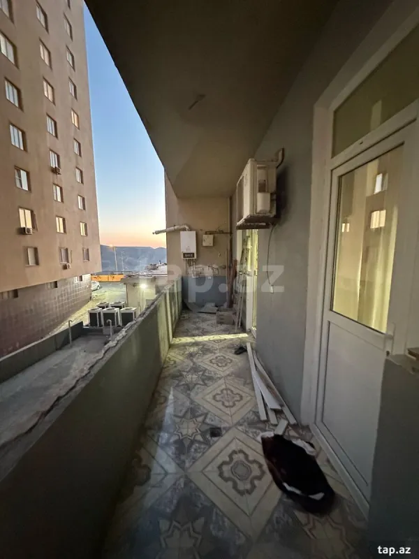 Kirayə verilir 2 otaqlı yeni tikili 70 m²