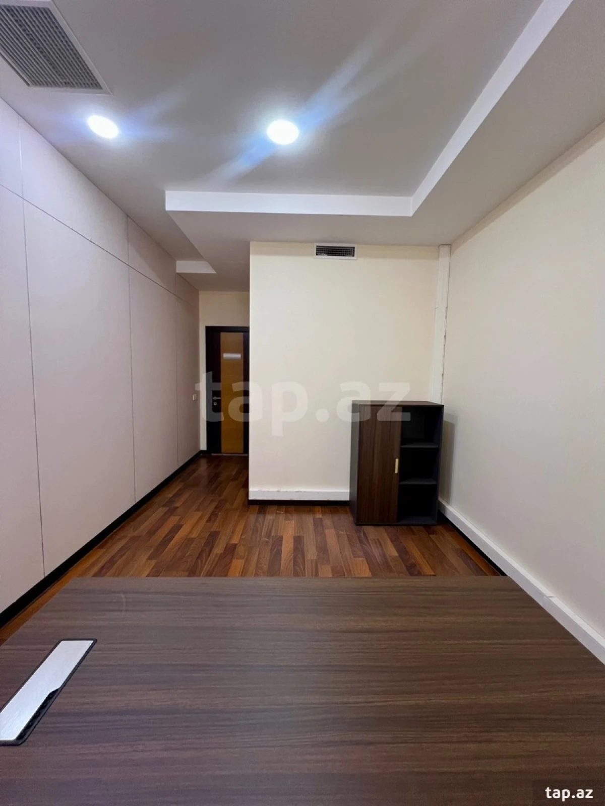 Kirayə verilir ofis