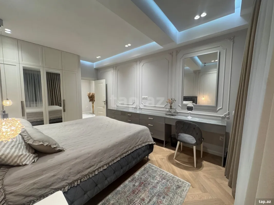 Kirayə verilir 2 otaqlı yeni tikili 80 m²