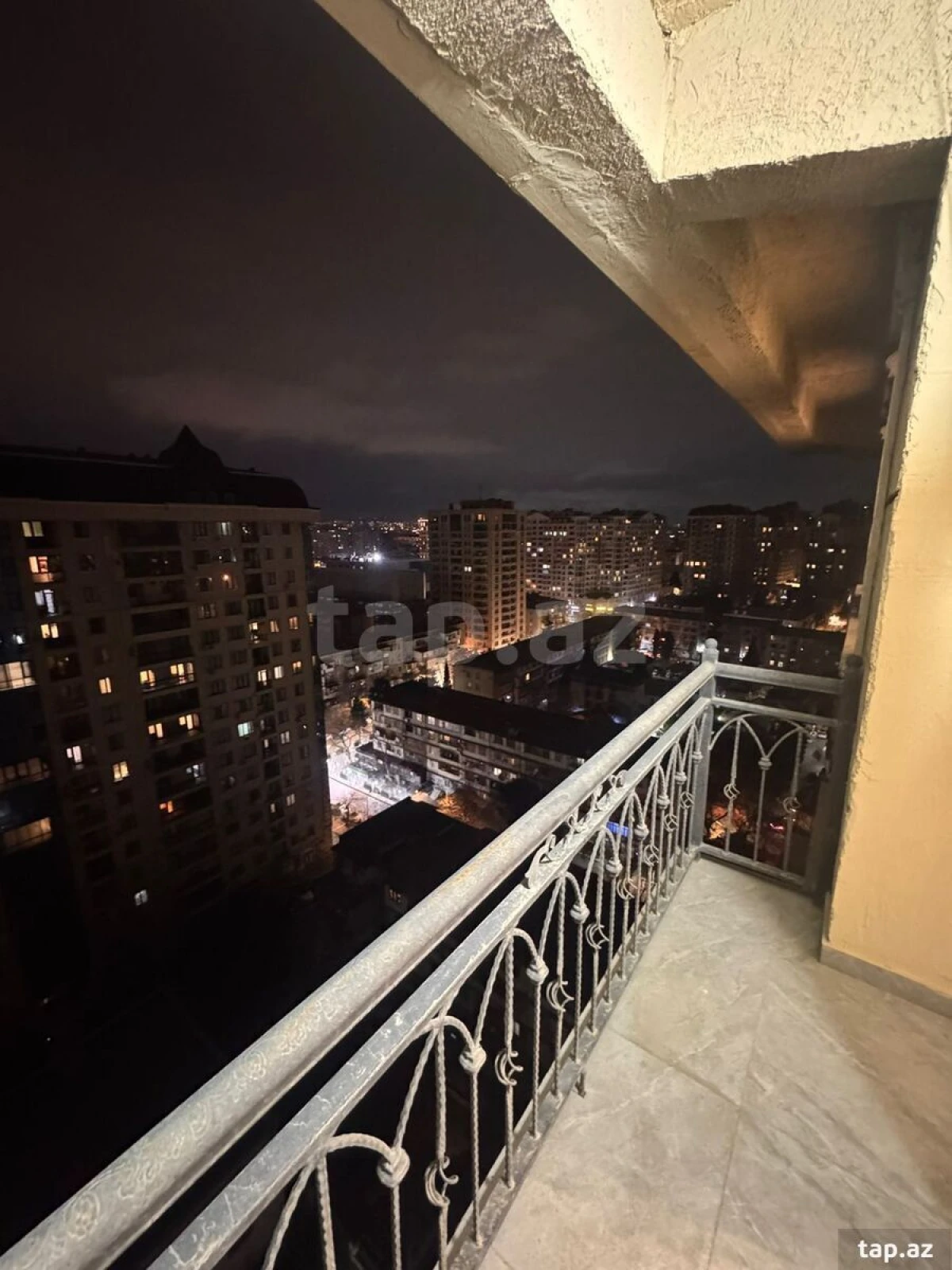 Kirayə verilir 2 otaqlı yeni tikili 80 m²
