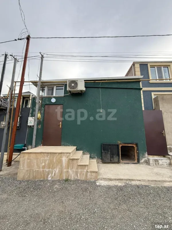 Satılır 2 otaqlı həyət evi 60 m²