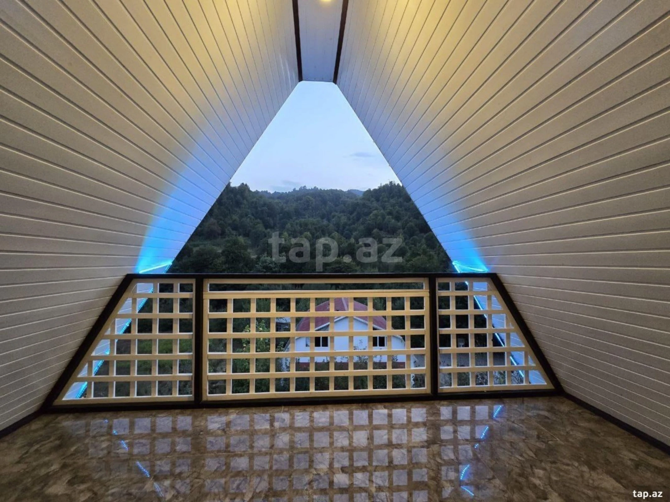 Kirayə verilir 3 otaqlı həyət evi