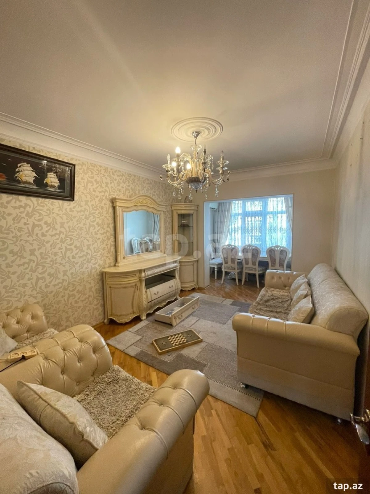 Kirayə verilir 2 otaqlı mənzil 65 m²