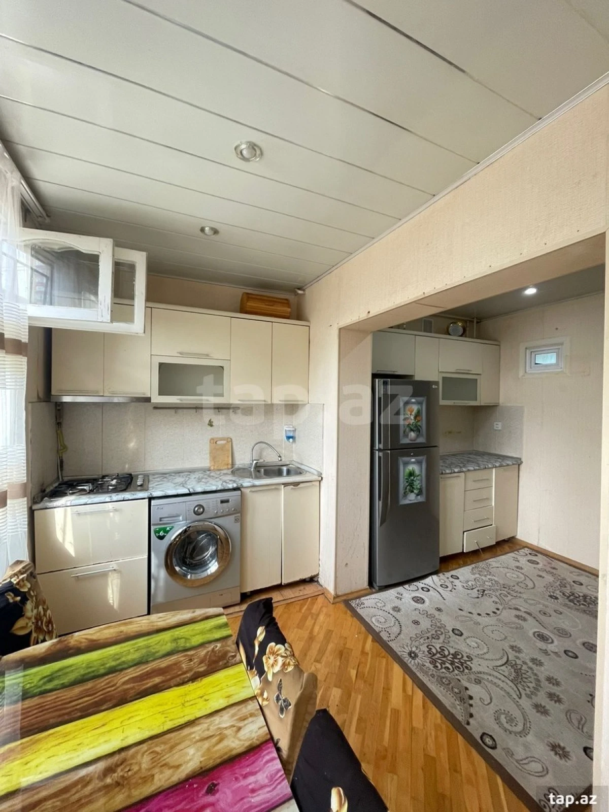 Kirayə verilir 2 otaqlı mənzil 65 m²