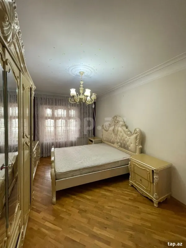 Kirayə verilir 2 otaqlı mənzil 65 m²