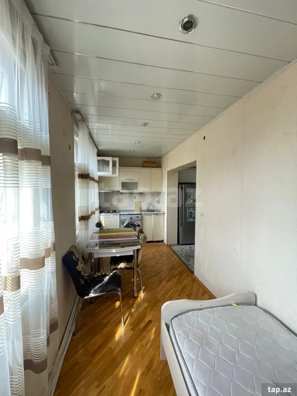 Kirayə verilir 2 otaqlı mənzil 65 m²