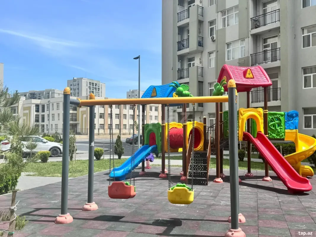 Satılır 4 otaqlı yeni tikili 120 m²