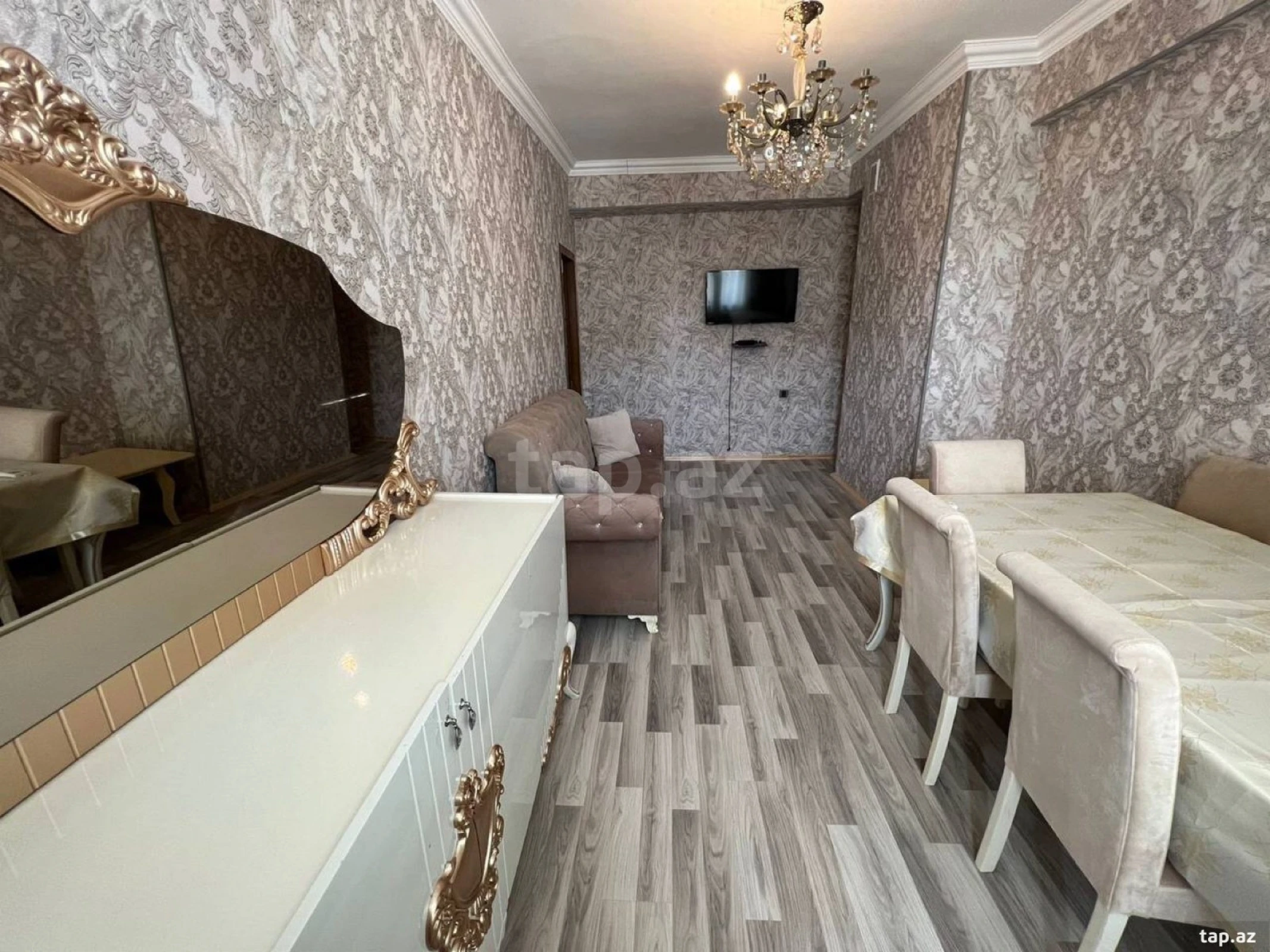 Kirayə verilir 2 otaqlı yeni tikili 70 m²