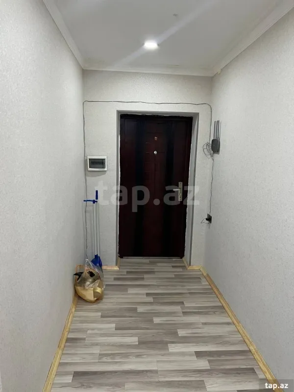 Kirayə verilir 2 otaqlı yeni tikili 70 m²