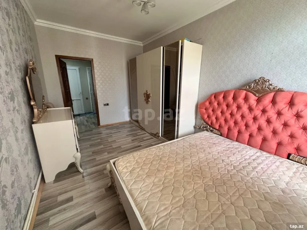 Kirayə verilir 2 otaqlı yeni tikili 70 m²